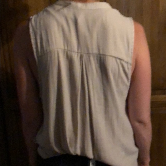 👚Free People Sleeveless shirt - Picture 3 of 3